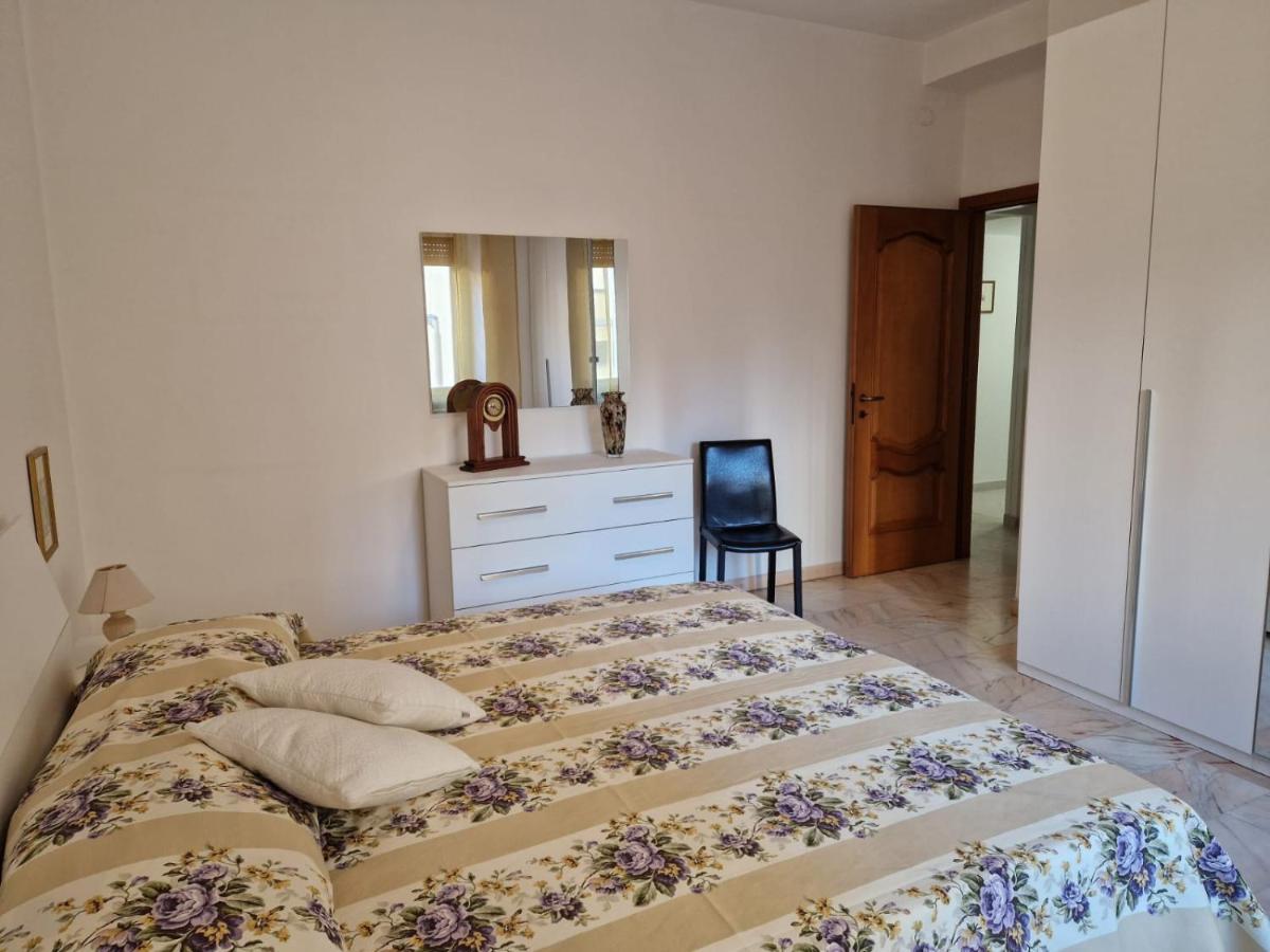 Appartement La Casa Di Angelica à Cagliari Extérieur photo