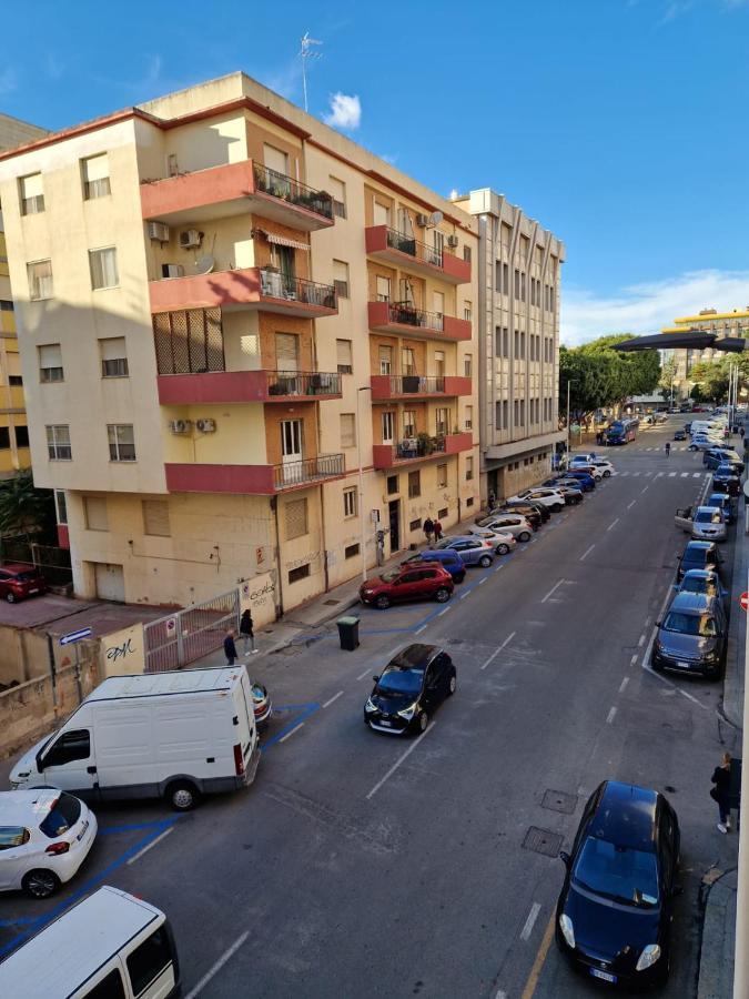 Appartement La Casa Di Angelica à Cagliari Extérieur photo